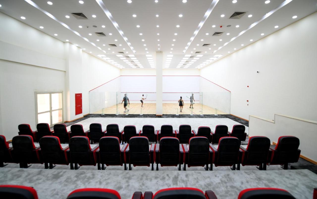 Tolip Gardens Hotel Kairo Exterior foto Squash Court