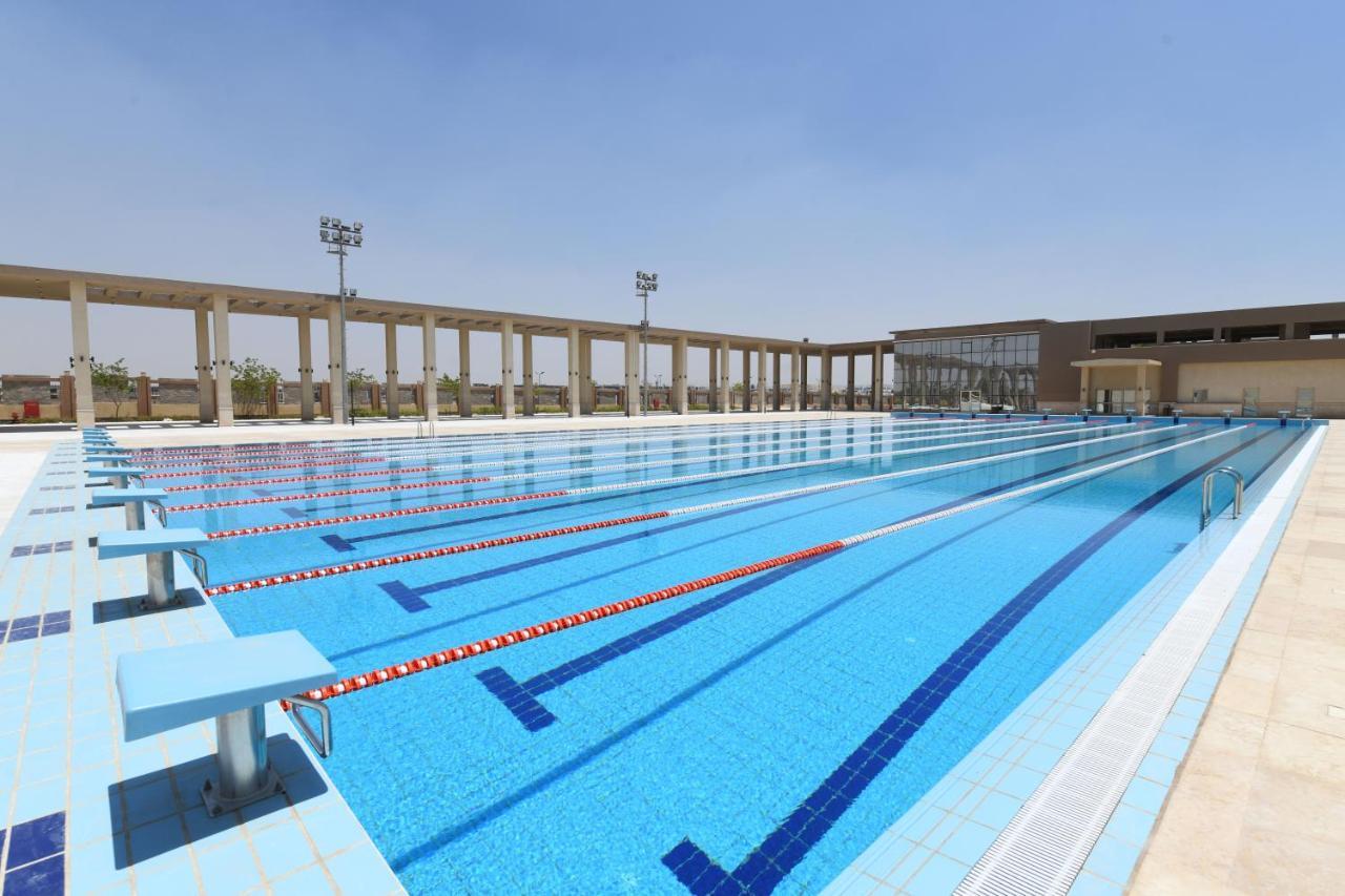 Tolip Gardens Hotel Kairo Exterior foto Swimming pool